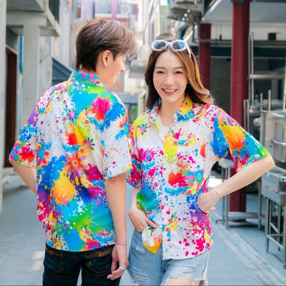 P021เสื้อฮาวายลายใหม่2025 สาดสีลายดอก ทรงวัยรุ่น หญิงชายใส่ได้ ผ้าโพลีพรีเมี่ยม ไซส์38-56นิ้ว งานปัายKTIERออกแบบเอง*1ตัว