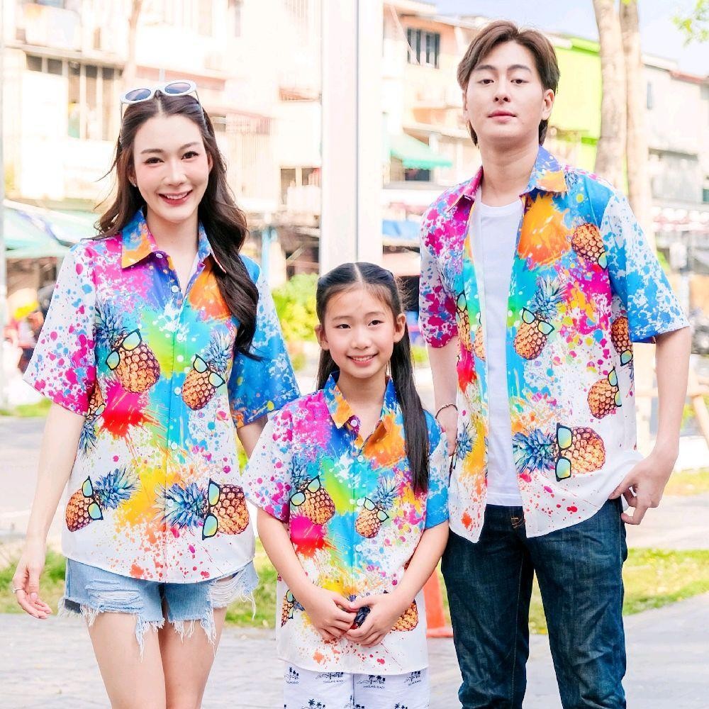 GQD01 เสื้อฮาวายลายใหม่2025 สาดสีสับปะรด ไซส์เด็ก-ผู้ใหญ่ ผ้าโพลีพรีเมี่ยม งานป้าย ลายคมชัด *1ตัว*