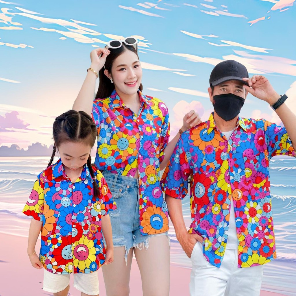 P3136 เสื้อฮาวายลายใหม่2025 ลายยิ้ม ทรงวัยรุ่น หญิงชายใส่ได้ ผ้าโพลีพรีเมี่ยม ไซส์เด็ก-ผู้ใหญ่ งานปัาย ลายคมชัด 1ตัว*