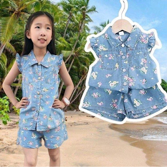 PINKชุดเซ็ทยีนส์เด็ก เสื้อยีนส์ลายดอกแขนระบาย+กางเกงยีนส์ขาสั้น