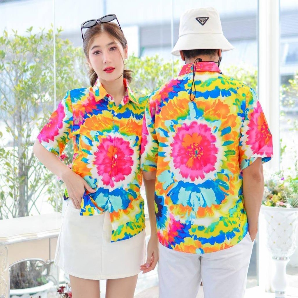 PINK3135 เสื้อฮาวายลายใหม่2025 มัดย้อม ทรงวัยรุ่น หญิงชายใส่ได้ ผ้าโพลีพรีเมี่ยม ไซส์เด็ก-ผู้ใหญ่ **1ตัว*