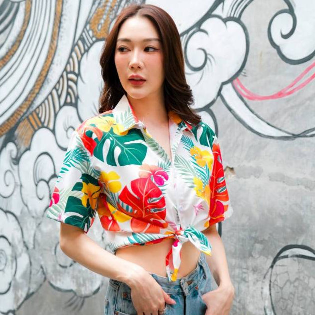 PINKเสื้อฮาวายลายดอก ทรงวัยรุ่น หญิงชายใส่ได้ ผ้าโพลีพรีเมี่ยม ไซส์38-56นิ้ว งานปัาย ลายคมชัด รุ่น3126 **1ตัว**