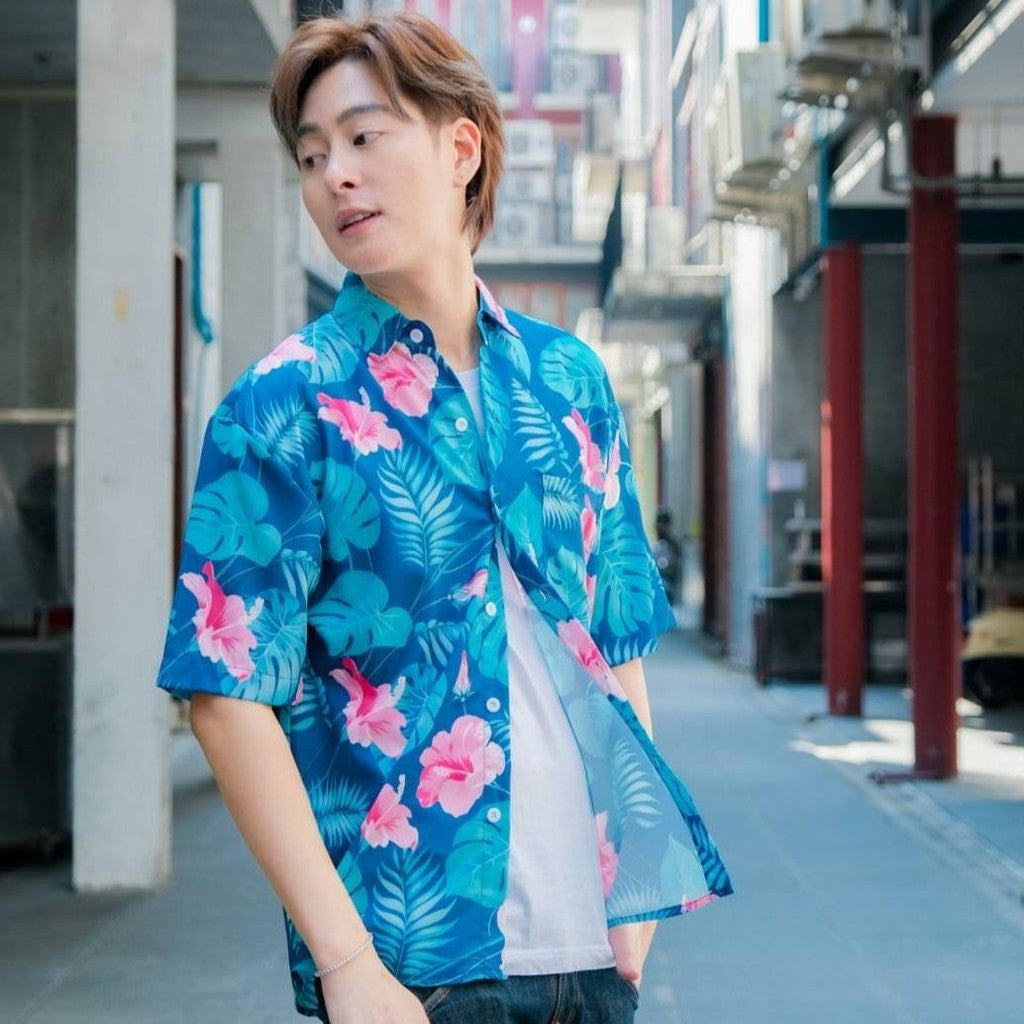 PINK3129 เสื้อฮาวายลายใหม่2025  ทรงวัยรุ่น หญิงชายใส่ได้ ผ้าโพลีพรีเมี่ยม ไซส์38-56นิ้ว งานปัาย ลายคมชัด  **1ตัว**