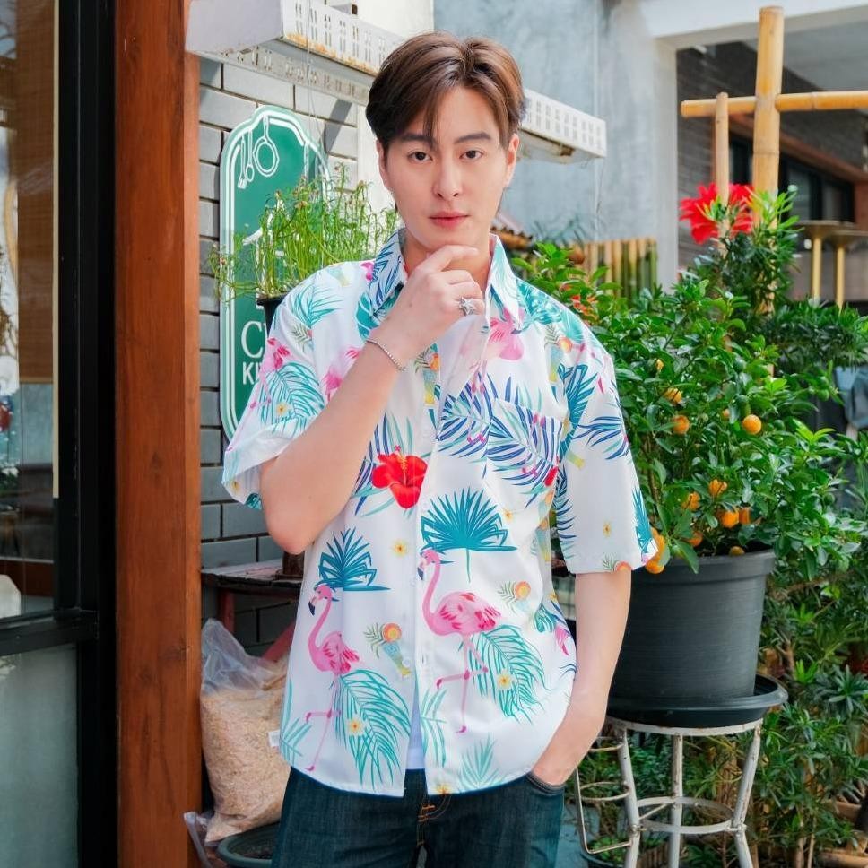 PINK3132 เสื้อฮาวายลายใหม่2025 ทรงวัยรุ่น หญิงชายใส่ได้ ผ้าโพลีพรีเมี่ยม ไซส์38-56นิ้ว งานปัายKTIERออกแบบเอง**1ตัว*