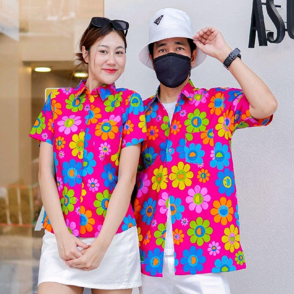 KING036เสื้อเชิ้ตลายยิ้ม  ผ้าคอตตอน100% สีไม่ตก ผ้าไม่หด ลายคมชัด มีไซส์หญิงชาย งานป้ายKTIERออกแบบเอง*1ตัว*