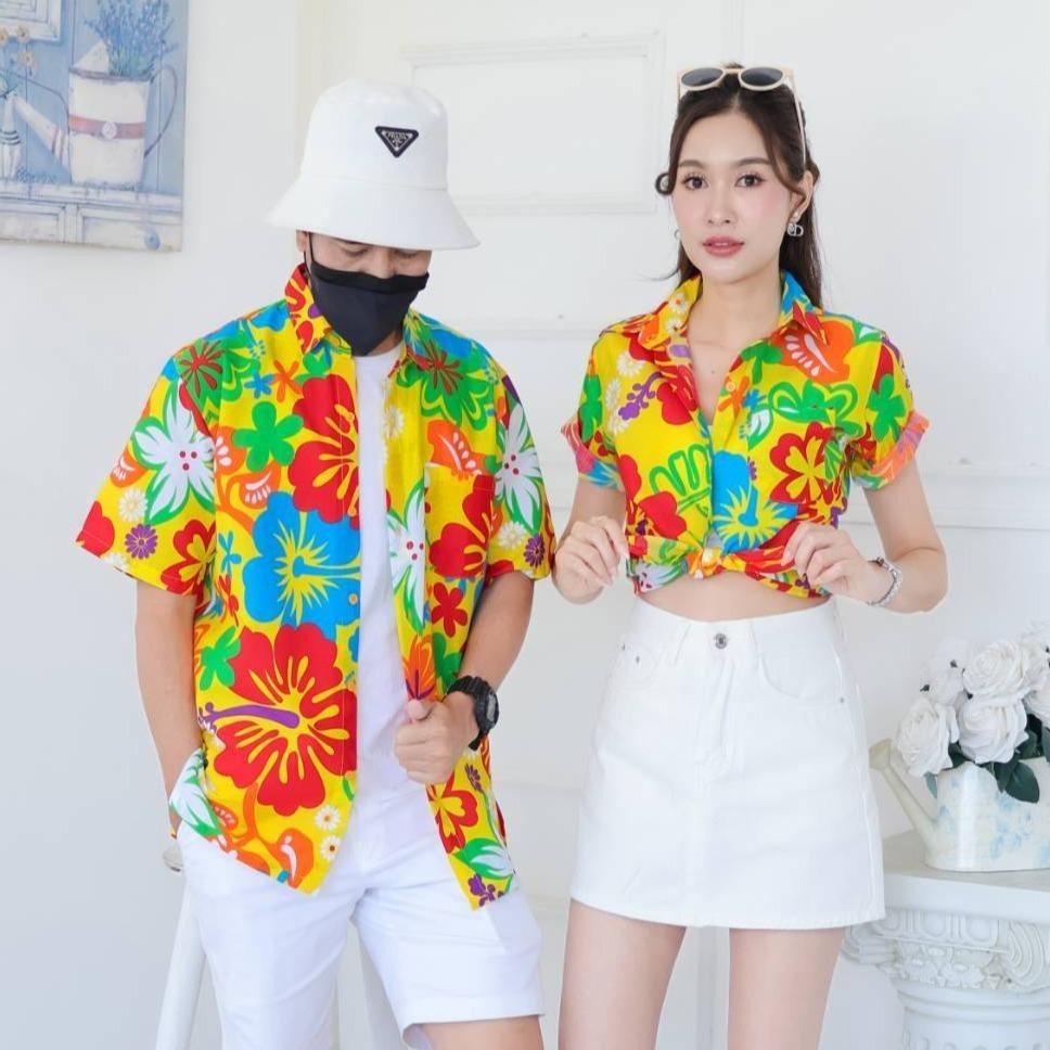 KING021เสื้อเชิ้ตลายยิ้ม  ผ้าคอตตอน100% สีไม่ตก ผ้าไม่หด ลายคมชัด มีไซส์หญิงชาย งานป้ายKTIERออกแบบเอง*1ตัว*