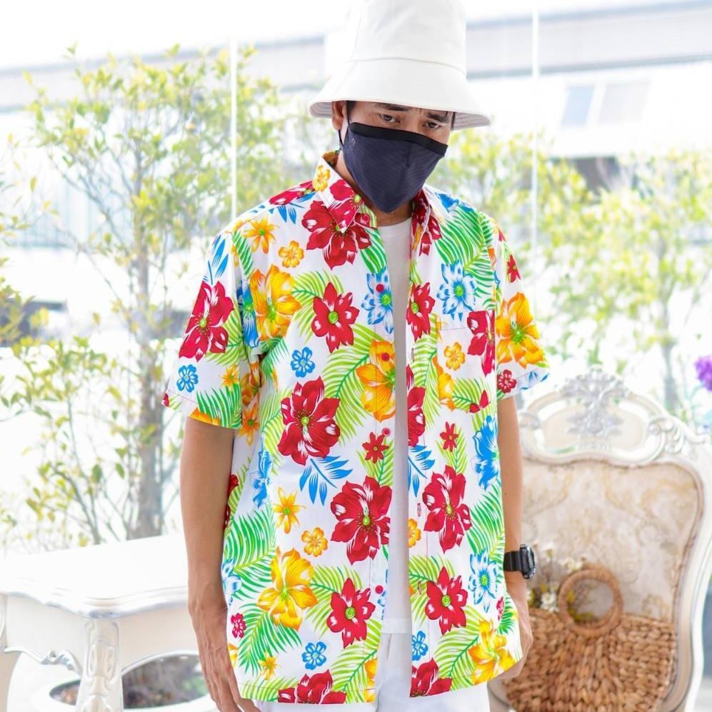 PINK017 เสื้อเชิ้ตลายดอก ผ้าคอตตอน100% สีไม่ตก ผ้าไม่หด ลายคมชัด มีไซส์หญิงชาย S-5XL  งาน   ป้ายKTIER*1ตัว*