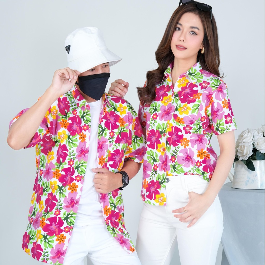 PINK023เสื้อเชิ้ตลายดอก ผ้าคอตตอน100% สีไม่ตก ผ้าไม่หดทลายคมชัด มีไซส์หญิงชาย34-56นิ้ว งานป้ายKTIER**1ตัว