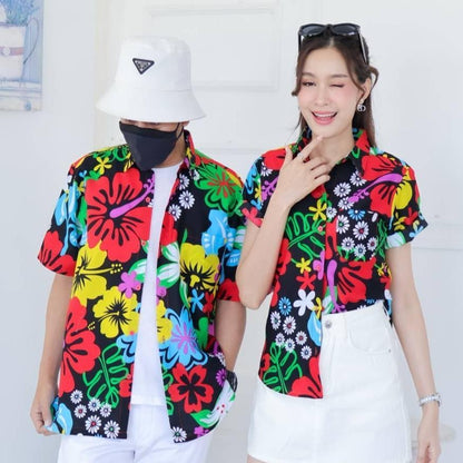 KING021เสื้อเชิ้ตลายยิ้ม  ผ้าคอตตอน100% สีไม่ตก ผ้าไม่หด ลายคมชัด มีไซส์หญิงชาย งานป้ายKTIERออกแบบเอง*1ตัว*