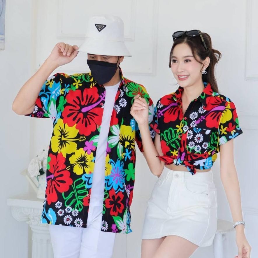 KING021เสื้อเชิ้ตลายยิ้ม  ผ้าคอตตอน100% สีไม่ตก ผ้าไม่หด ลายคมชัด มีไซส์หญิงชาย งานป้ายKTIERออกแบบเอง*1ตัว*