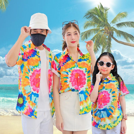 PINK3135 เสื้อฮาวายลายใหม่2025 มัดย้อม ทรงวัยรุ่น หญิงชายใส่ได้ ผ้าโพลีพรีเมี่ยม ไซส์เด็ก-ผู้ใหญ่ **1ตัว*