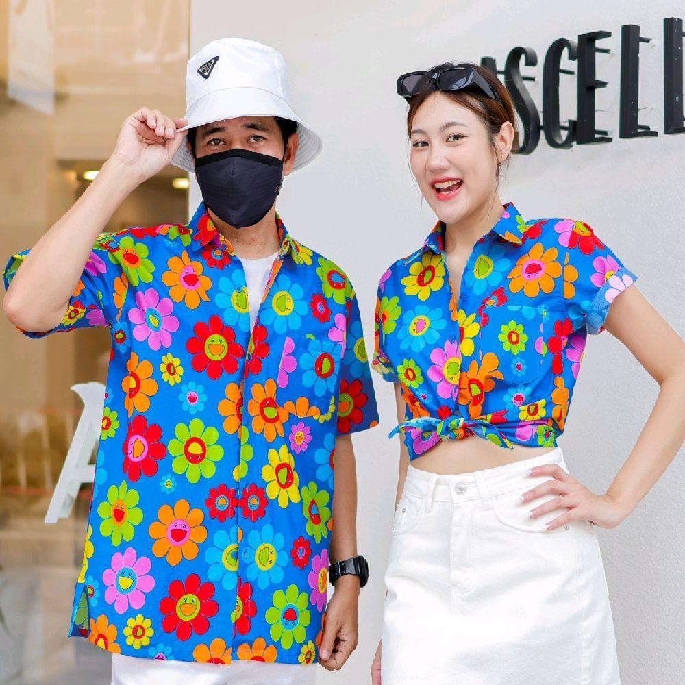 KING036เสื้อเชิ้ตลายยิ้ม  ผ้าคอตตอน100% สีไม่ตก ผ้าไม่หด ลายคมชัด มีไซส์หญิงชาย งานป้ายKTIERออกแบบเอง*1ตัว*