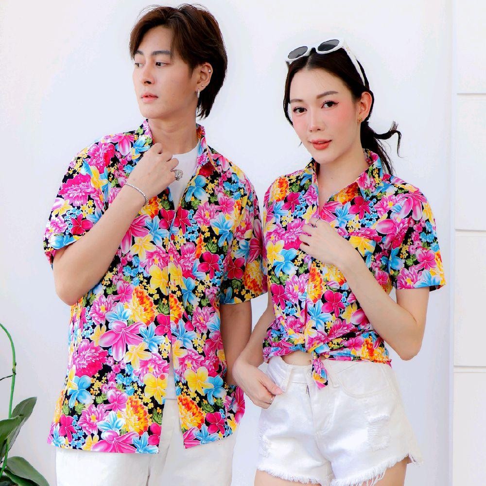 PINK014เสื้อเชิ้ตลายดอก ผ้าคอตตอน100% สีไม่ตก ผ้าไม่หด ลายคมชัด มีไซส์หญิงชาย งานป้ายKTIERออกแบบเอง*1ตัว*