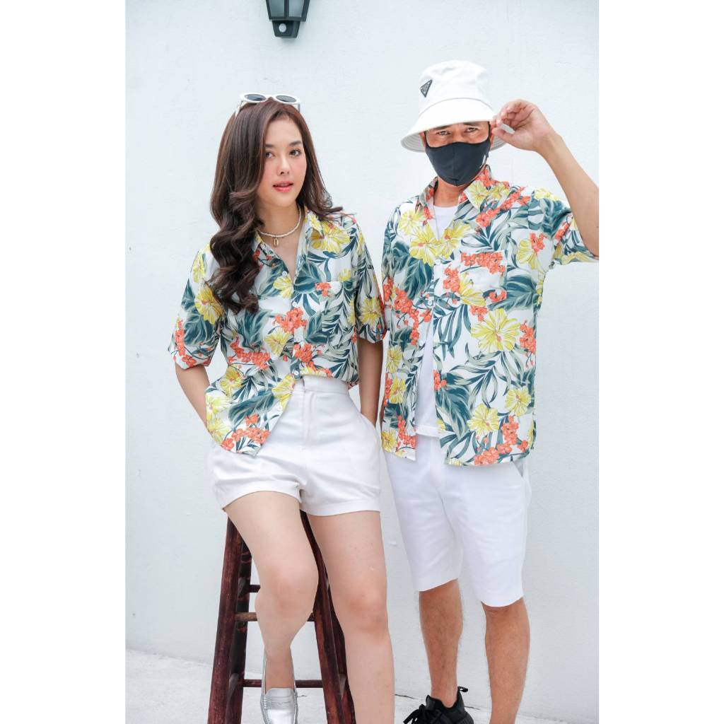 เสื้อเชิ้ตลายดอกทรงวัยรุ่นเสื้อฮาวายลายใหม่2023 หญิงชายใส่ได้ ผ้าดีใส่สบาย